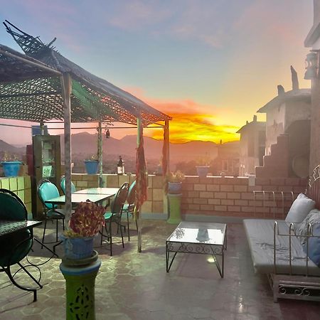 La Maison Traditionnelle Hotel Et Guesthouse Тафраут Экстерьер фото