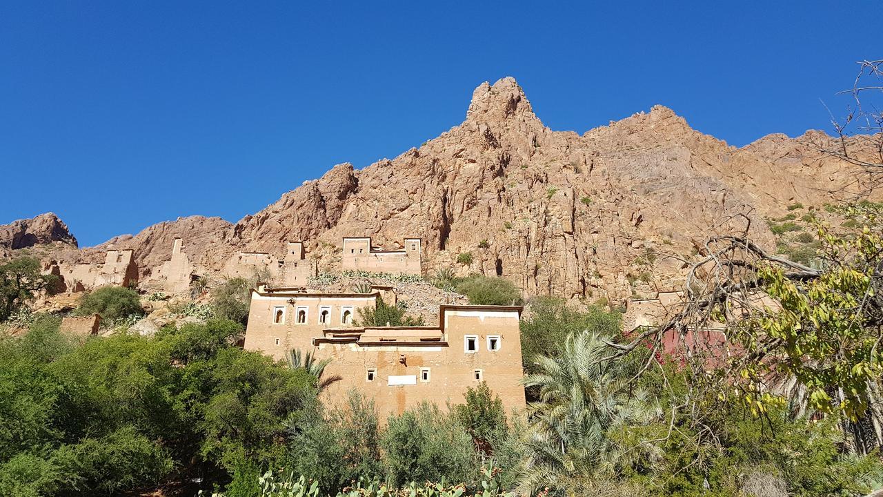 La Maison Traditionnelle Hotel Et Guesthouse Тафраут Экстерьер фото